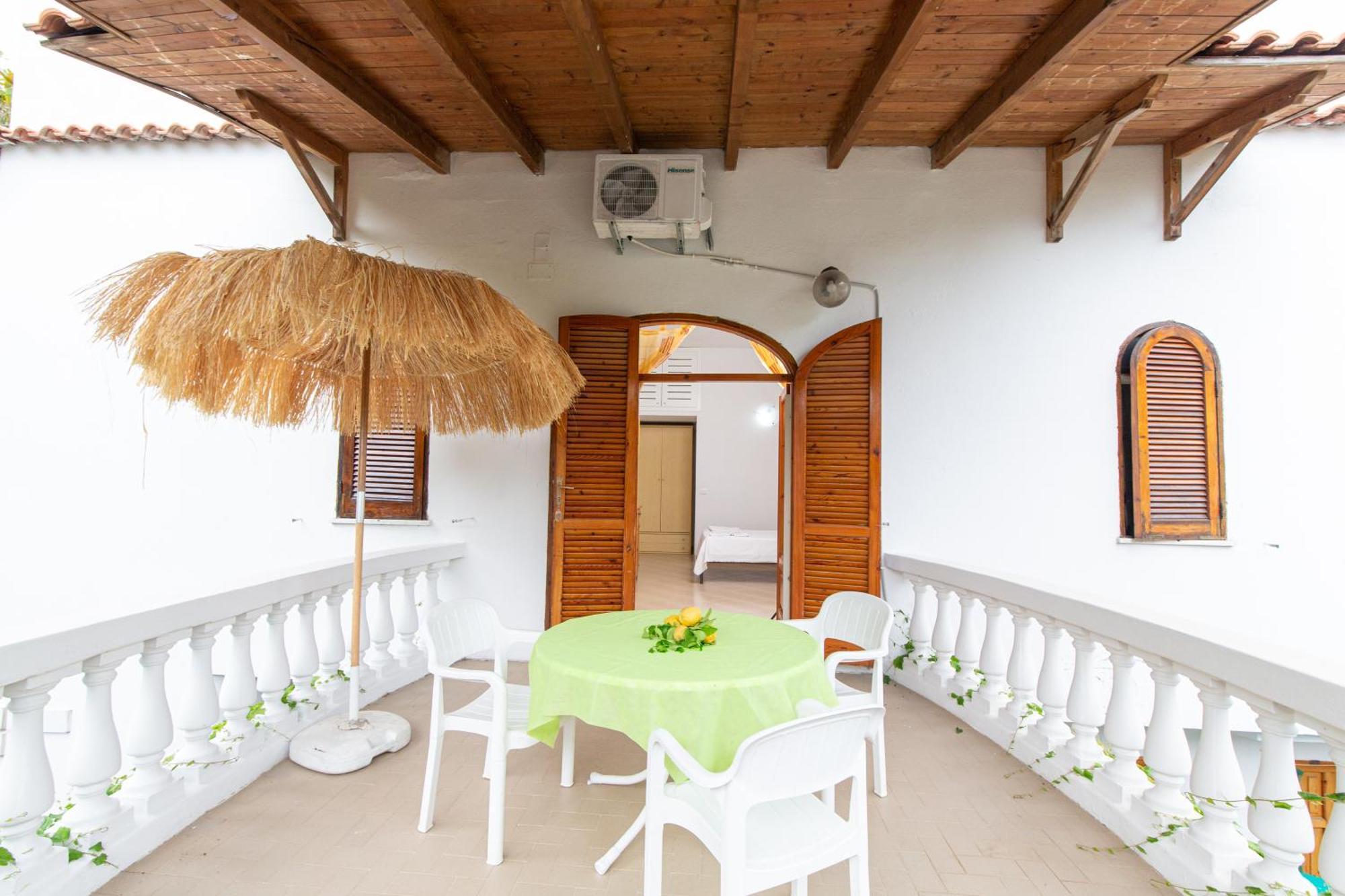 Residence Villa Tina Forio di Ischia Buitenkant foto